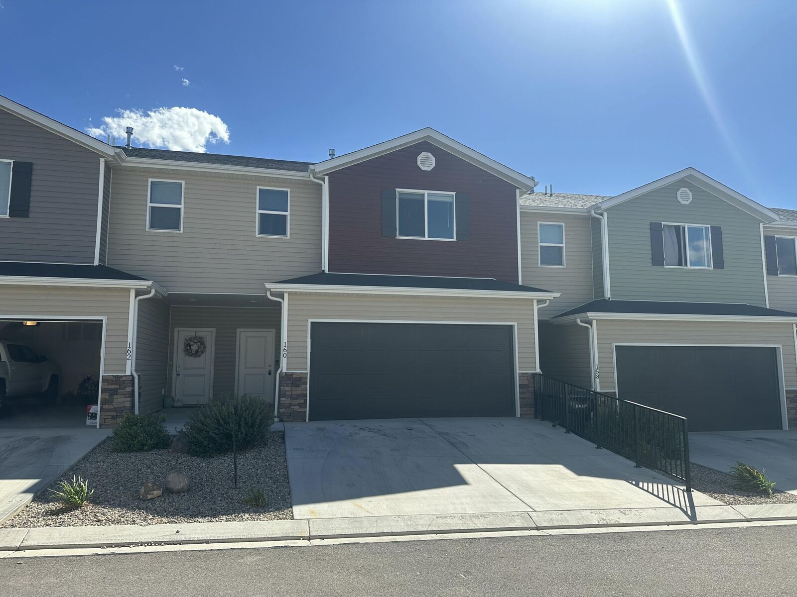 Property Photo: 160 E 3100 N UT 84721