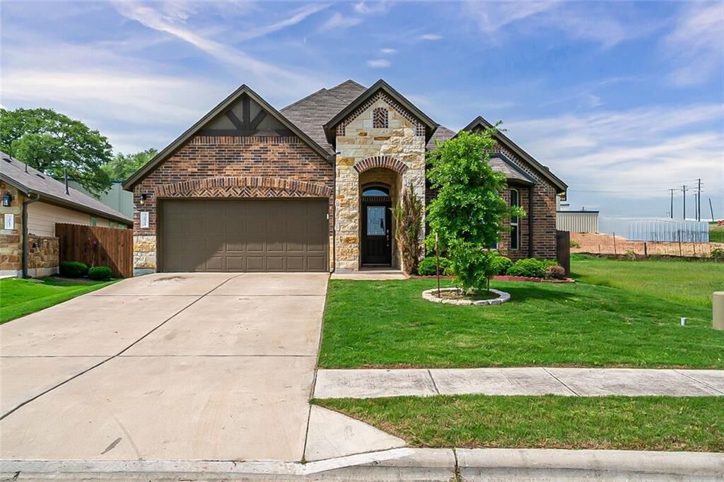 Property Photo:  2021 Garretts Way  TX 78652 