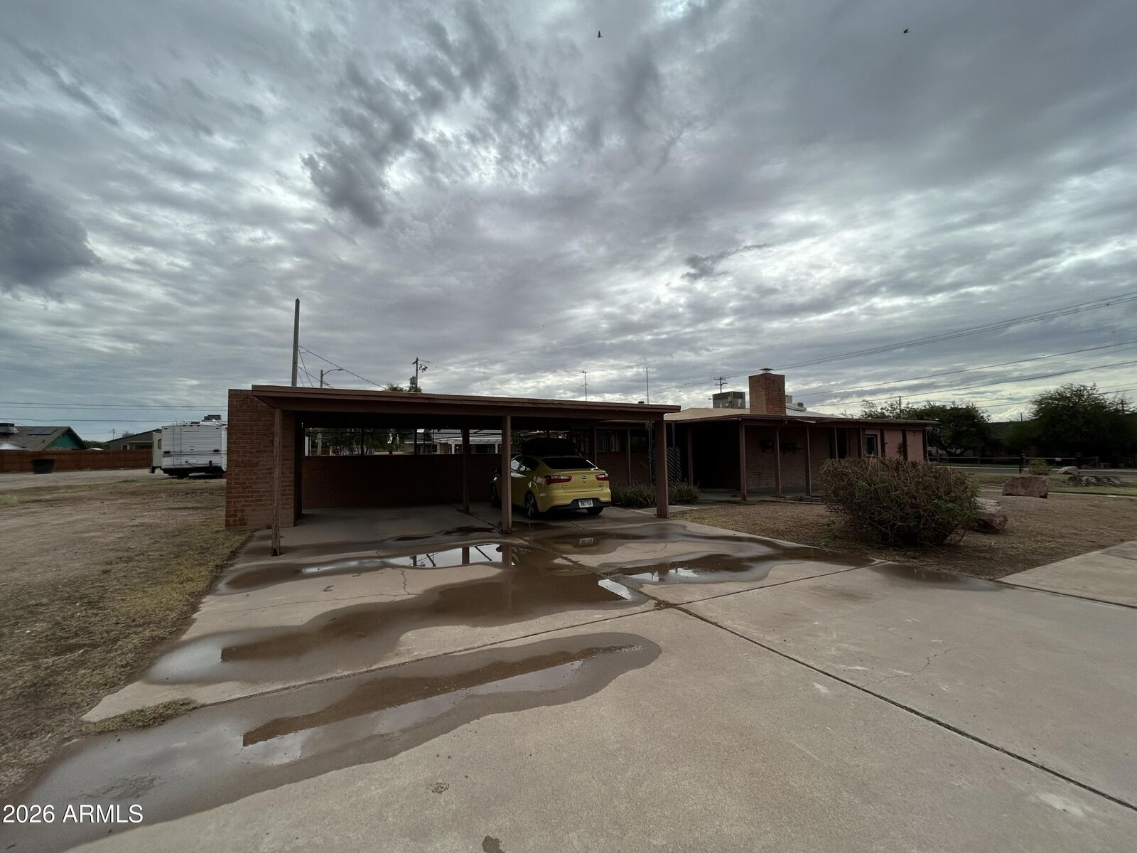 Property Photo:  900 E 2nd Street  AZ 85122 