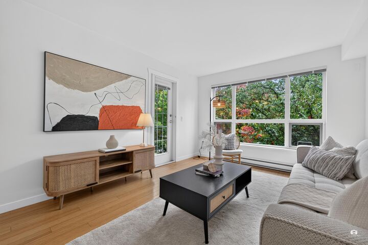 Property Photo:  3575 Euclid Avenue Avenue 301  BC V5R 6H5 