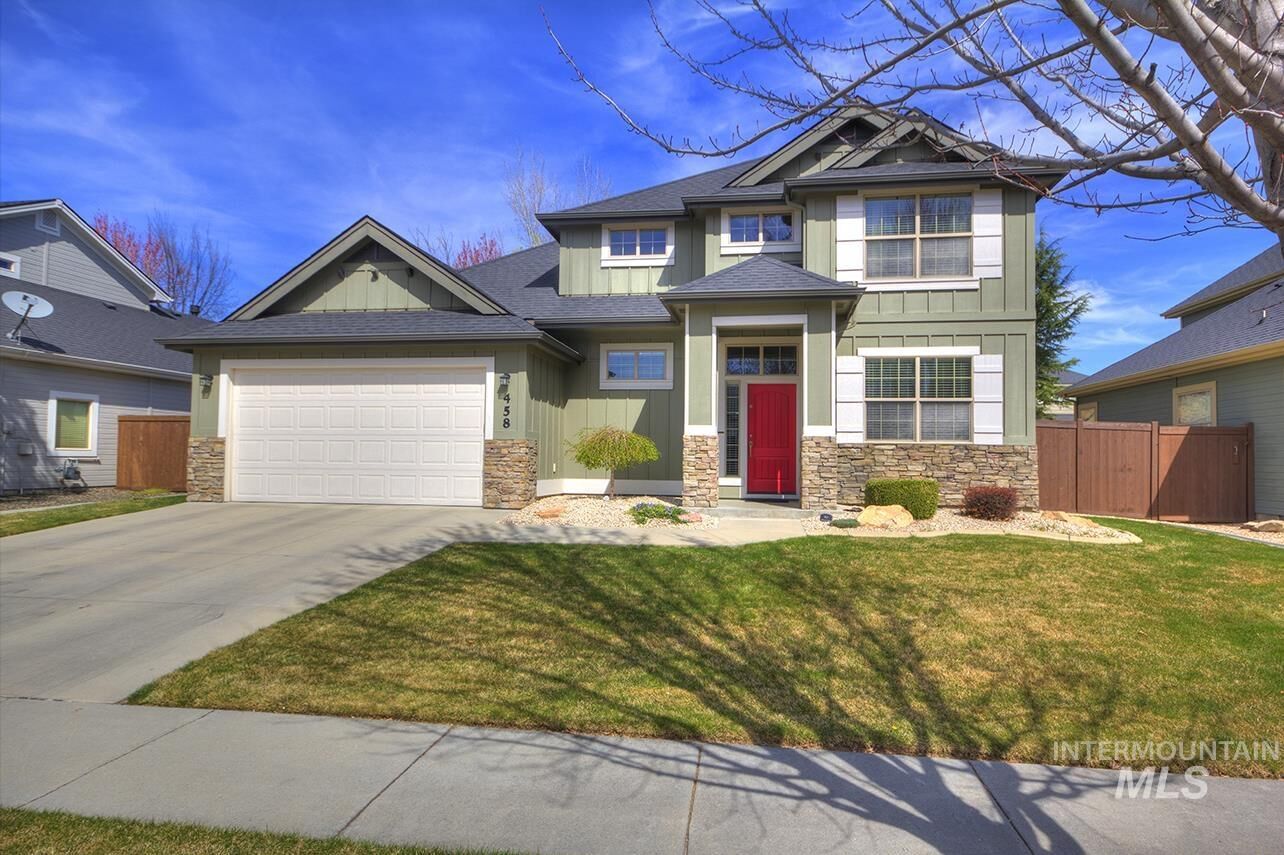Property Photo: 458 W Valentino St ID 83646