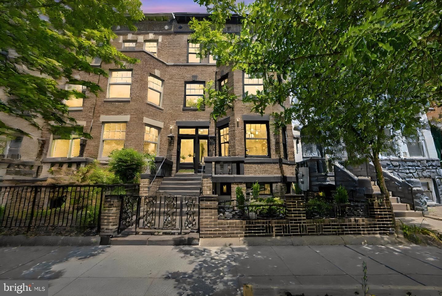 Property Photo:  1721 S S Street NW  DC 20009 