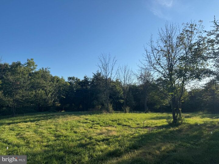 Property Photo:  29 Linda Drive  PA 17050 