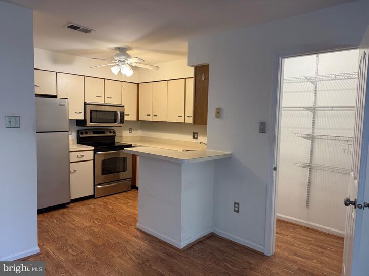 Property Photo:  113 Foxmeadow Drive Condo 113  PA 19468 