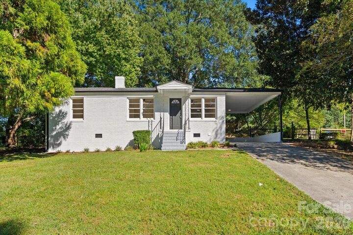 Property Photo:  2700 Douglas Drive  NC 28054 