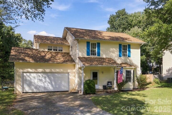 Property Photo:  7519 Katherine Drive  NC 28037 