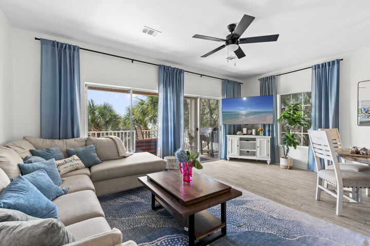 Property Photo:  104 Sandtrap Road Unit 108  FL 32550 