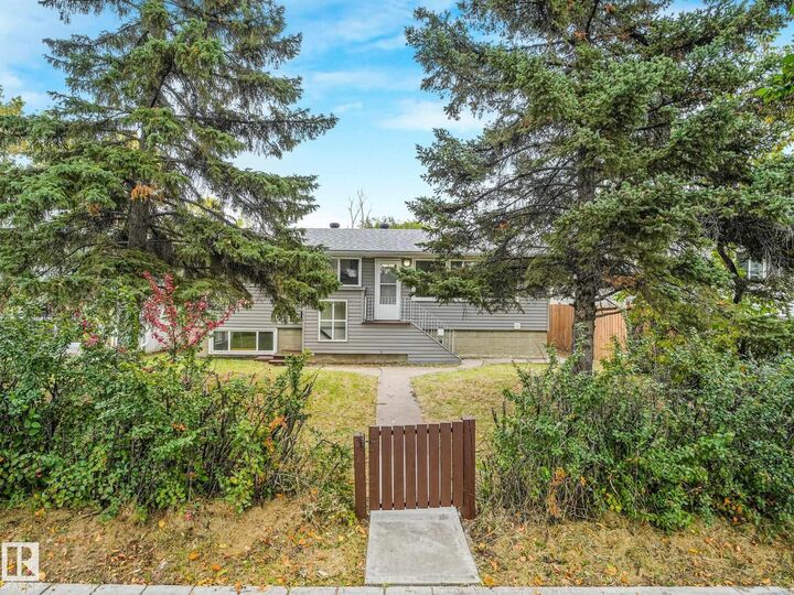 Property Photo:  12823 125 Street NW  AB T5L 0V1 