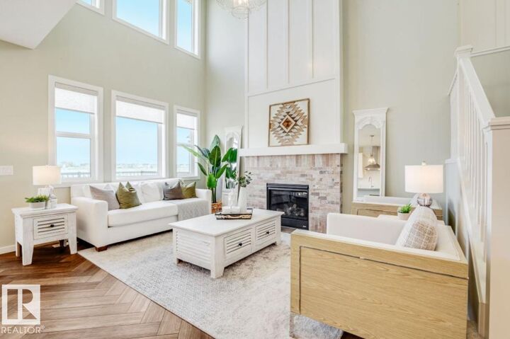 Property Photo:  79 Rosa Crescent  AB T8N 8G5 