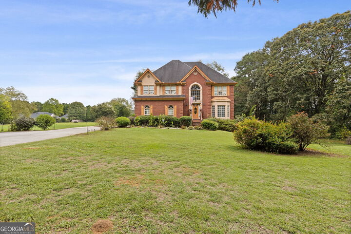 Property Photo: 605 Ozora Road GA 30052