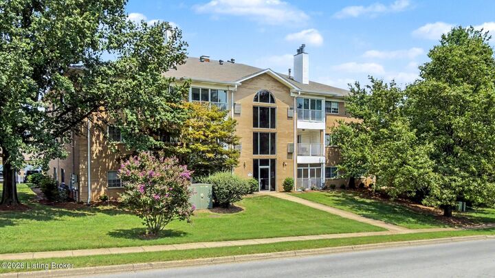 Property Photo:  8508 Atrium Dr 1101  KY 40220 