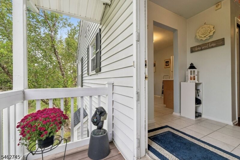 Property Photo: 250 Nuthatch Ct NJ 08887