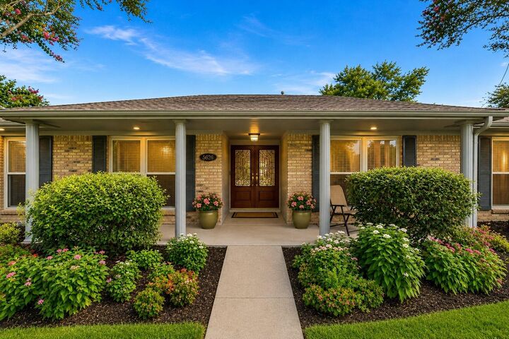 Property Photo:  5626 Hummingbird Street  TX 77096 