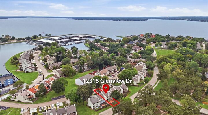 Property Photo:  12315 Glenview Drive  TX 77356 