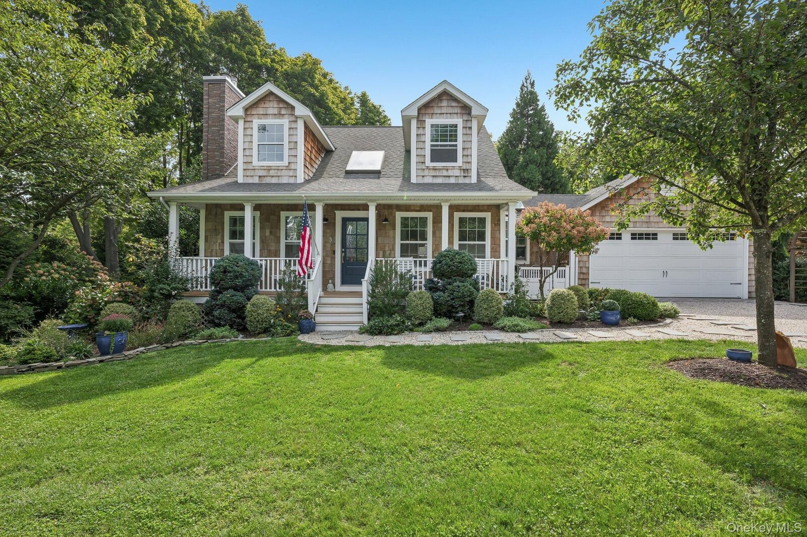Property Photo:  3 Andiron Lane  NY 11719 