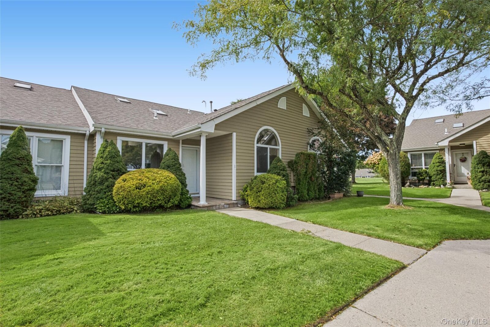 Property Photo:  65 Eric Drive  NY 11953 