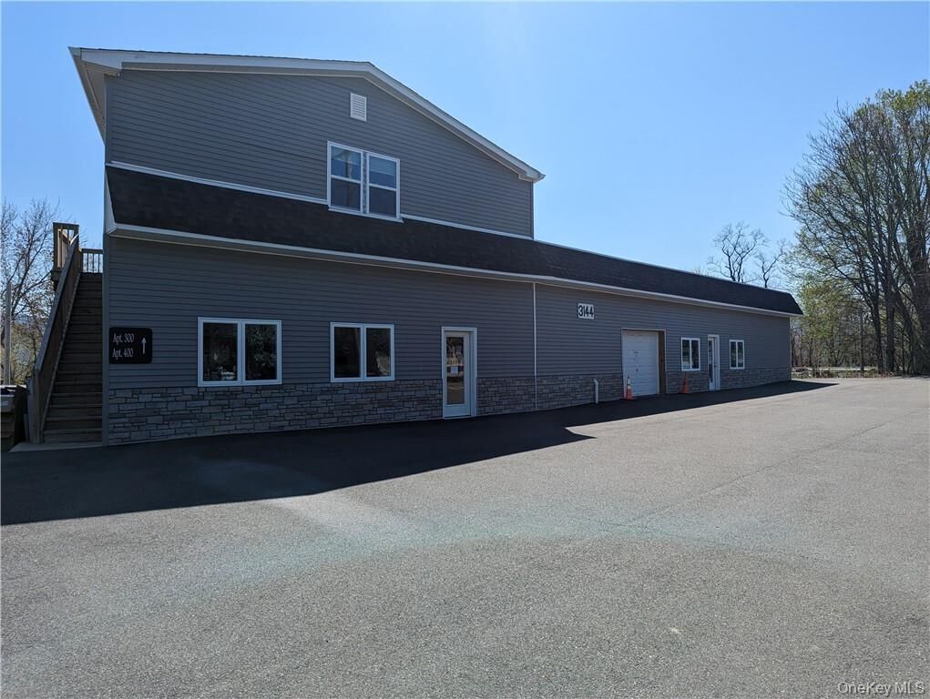 Property Photo:  3144 Route 9W 400  NY 12553 