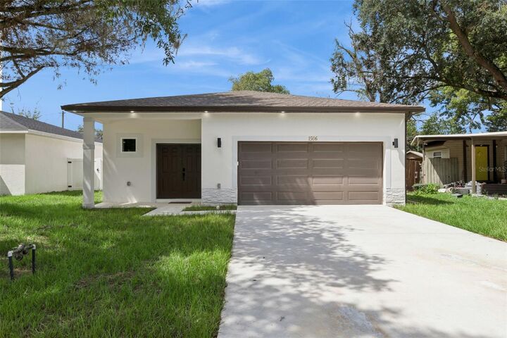 Property Photo:  1506 Selma Avenue  FL 32825 