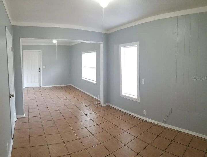 Property Photo: 2501 N 54th Street FL 33619
