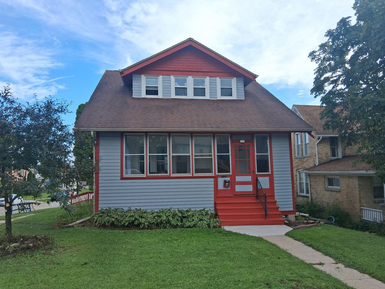 Property Photo:  177 E Washington St  WI 53095 