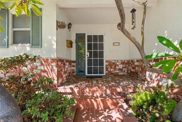Property Photo: 211 Lime Street CA 90631