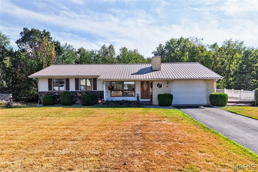Property Photo:  861 Allen Street  MO 65536 