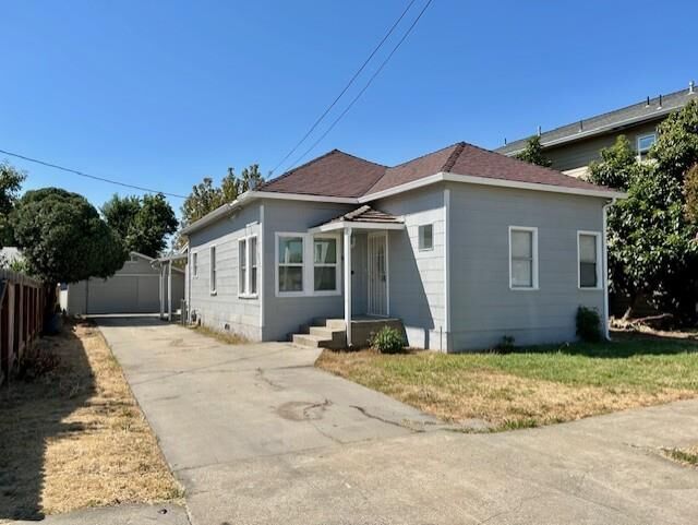 Property Photo: 752 Kiley Ave. CA 95991