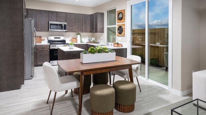 Property Photo:  733 Lake Park Circle  CA 95632 