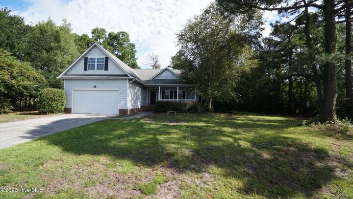 Property Photo:  109 Long Leaf Drive  NC 28443 