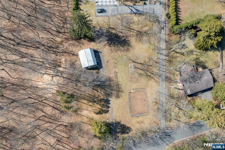 Property Photo:  510 W Saddle River Road  NJ 07450 