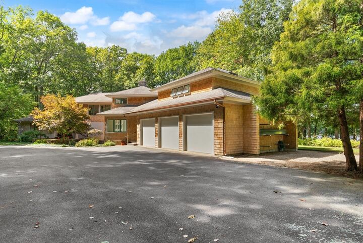 Property Photo:  42 Great Pond Drive  MA 01921 