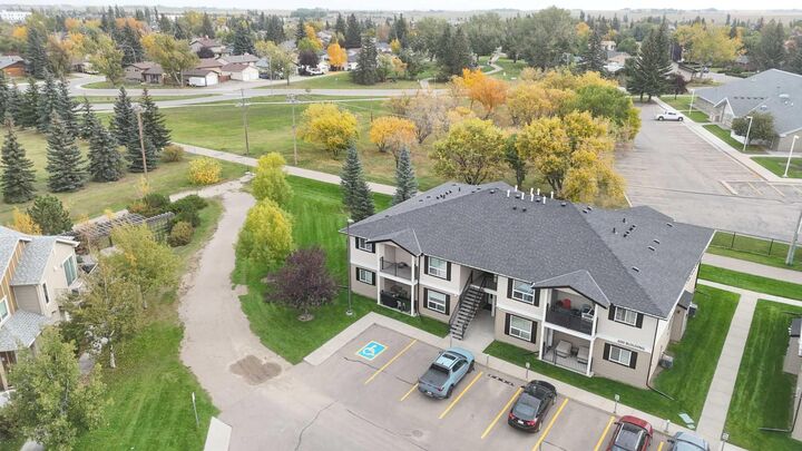 Property Photo:  8 Bayside Place 601  AB T1P 0E1 