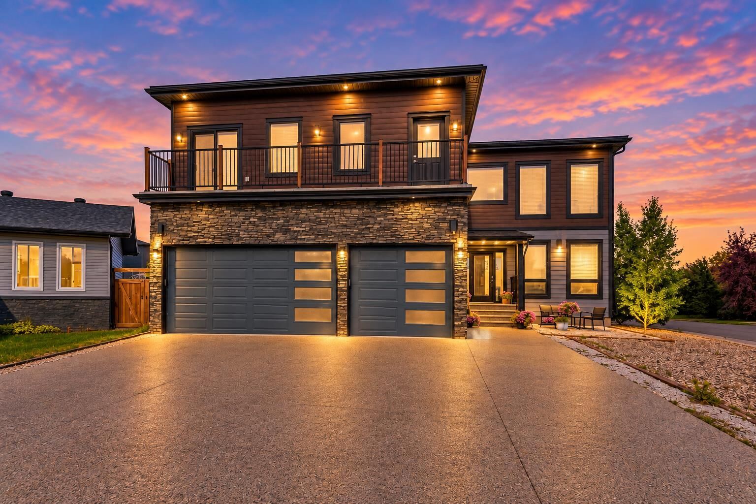 Property Photo:  122 Clenell Bay  AB T9K 1P5 