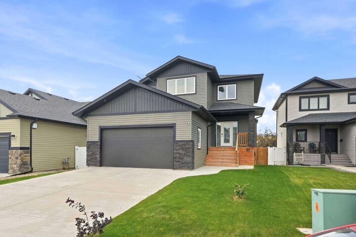 Property Photo: 29 Alderwood Close AB T4M 0L9