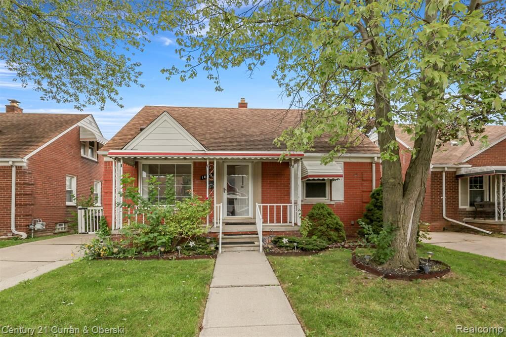 Property Photo:  1659 18th Street  MI 48192 