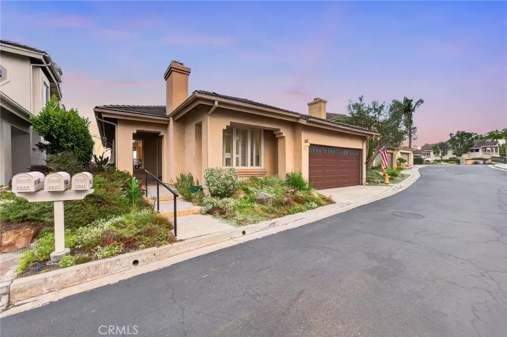 Property Photo: 1827 Amalfi CA 92024
