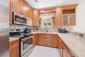 Property Photo:  1175 NE 41st Ave  FL 33033 