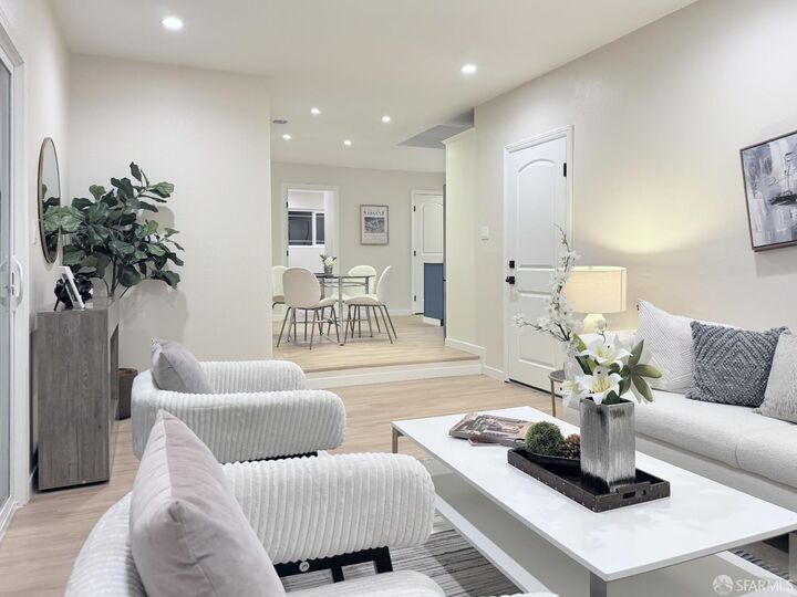 Property Photo:  32420 Edith Way  CA 94587 