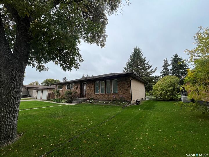 Property Photo:  1123 Asquith Drive  SK S0A 0X0 