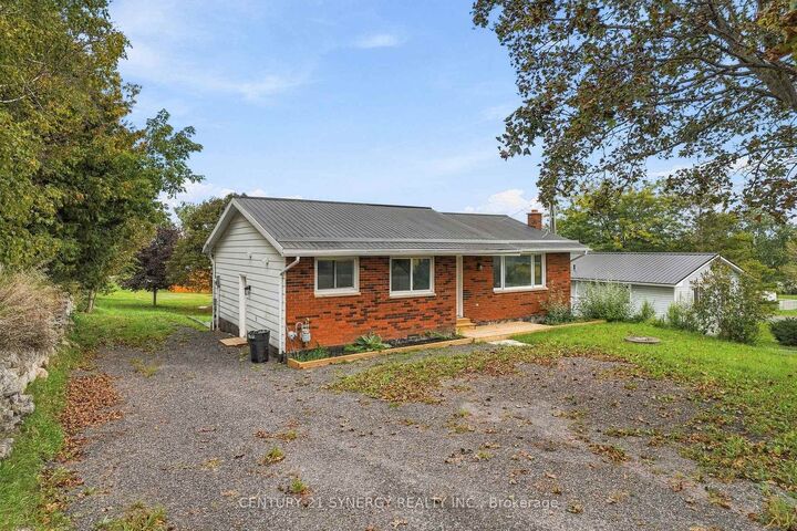 Property Photo:  696 Whites Road  ON K8V 5P8 