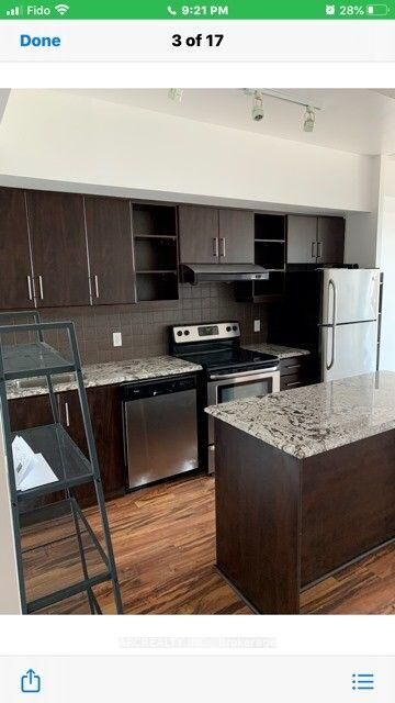 Property Photo:  35 Brian Peak Crescent Lph 17  ON M4G 0A5 