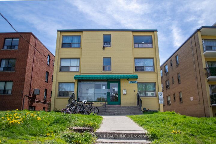 Property Photo:  2309 Lake Shore Boulevard W 308  ON M8V 1A6 