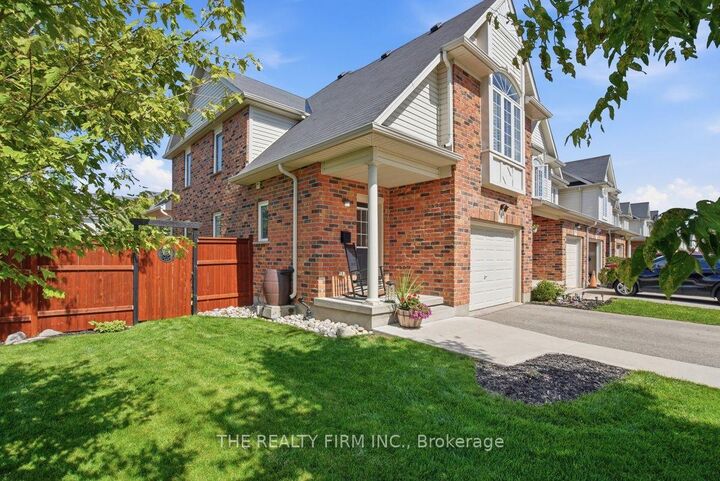Property Photo:  914 Silverfox Crescent  ON N6G 0N6 
