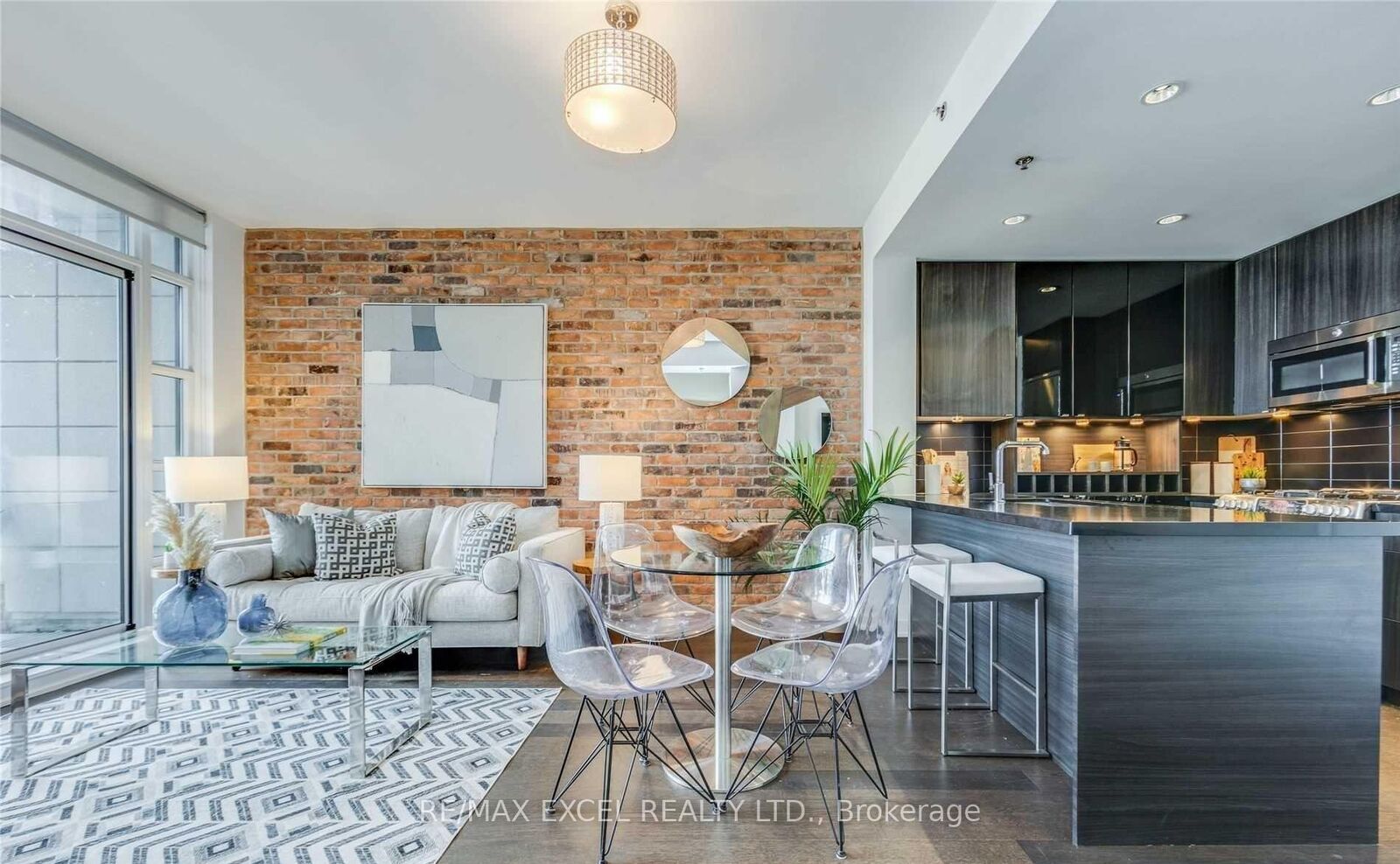 Property Photo: 88 Colgate Avenue 601 ON M4S 0A6