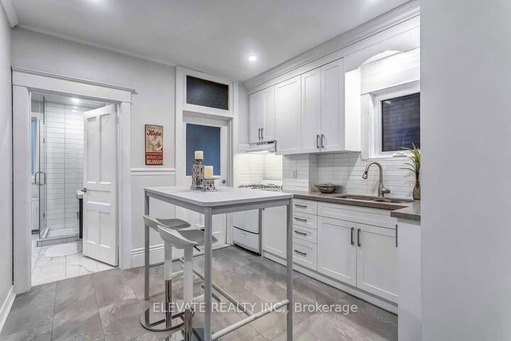 Property Photo:  25 Temple Avenue  ON M6K 1C7 