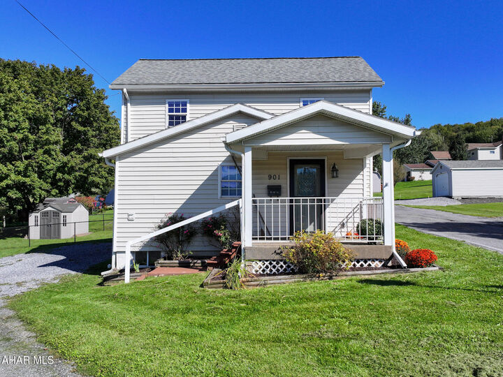 Property Photo:  901 Donoughe Street  PA 16641 