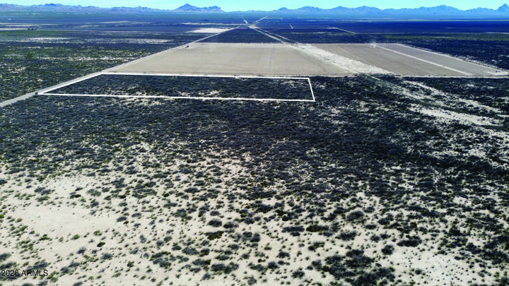 Property Photo:  20 Acres W Coyote Song Road 31  AZ 85632 