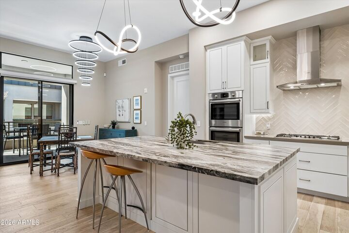Property Photo:  5250 E Deer Valley Drive 456  AZ 85054 