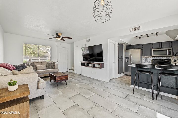 Property Photo:  2940 N Oregon Street 3  AZ 85225 