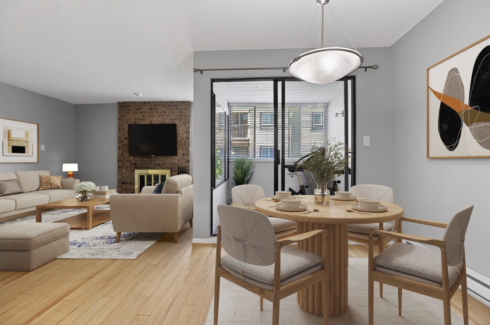 Property Photo:  1410 Blackwood Street 203  BC V4B 3V4 
